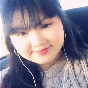 Meet your Posher, Nadine